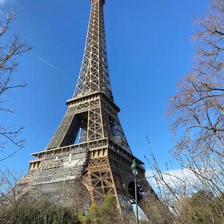 Small Studio Near Eiffel Tower Paris Dış mekan fotoğraf