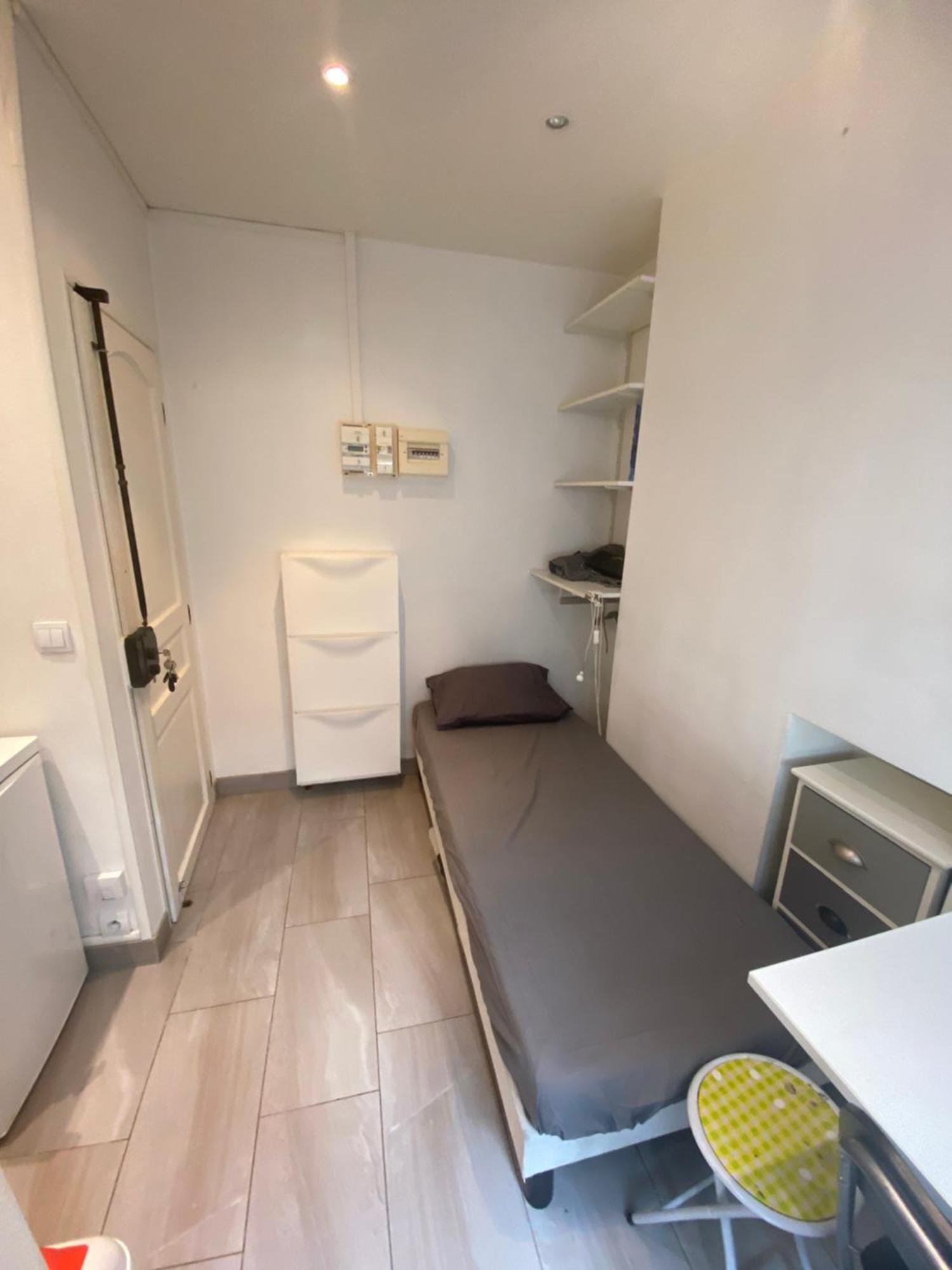 Small Studio Near Eiffel Tower Paris Dış mekan fotoğraf